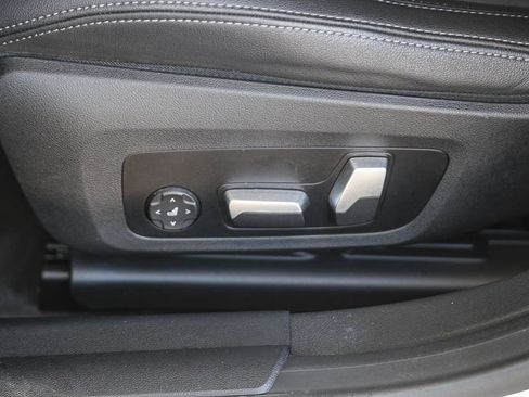 Certified 2023 BMW i4 eDrive40 w/ Premium Package RWD image 18
