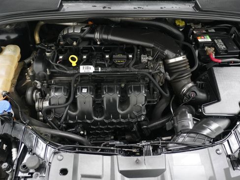 Used 2018 Ford Focus ST w/ Equipment Group 402A image 33