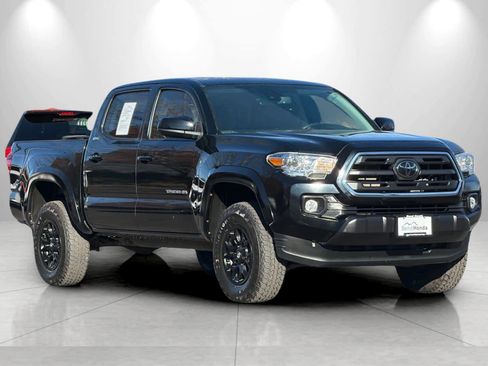 Used 2019 Toyota Tacoma SR5 image 9