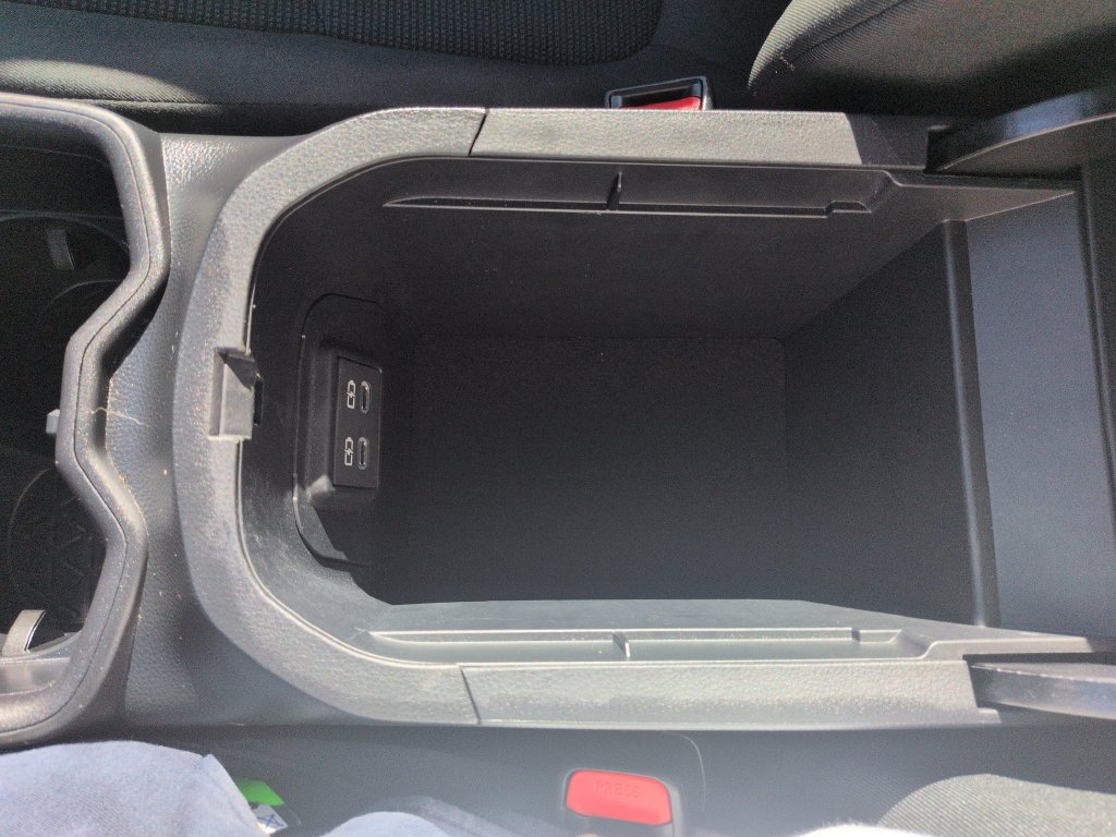 Certified 2025 Toyota RAV4 LE AWD/4WD image 26