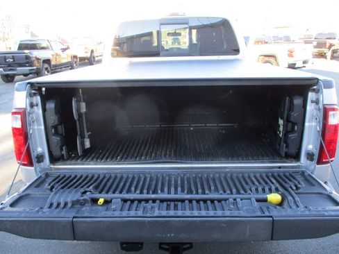 Used 2014 Ford F350 Lariat w/ Chrome Package image 10