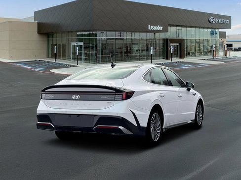 New 2026 Hyundai Sonata Limited image 7