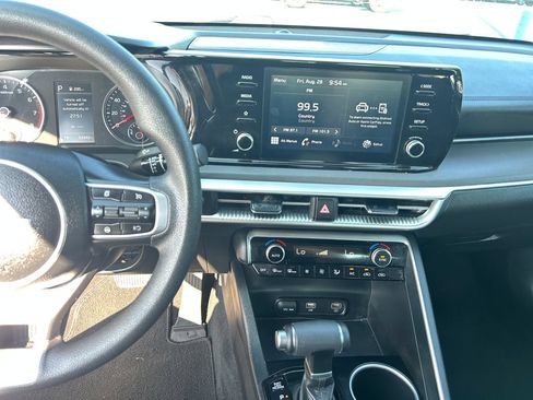 Used 2022 Kia K5 LXS FWD image 19
