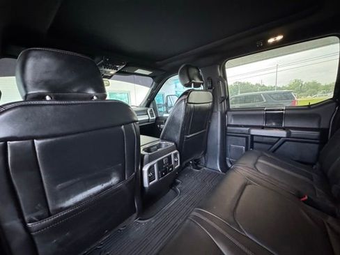 Used 2021 Ford F250 Platinum image 22