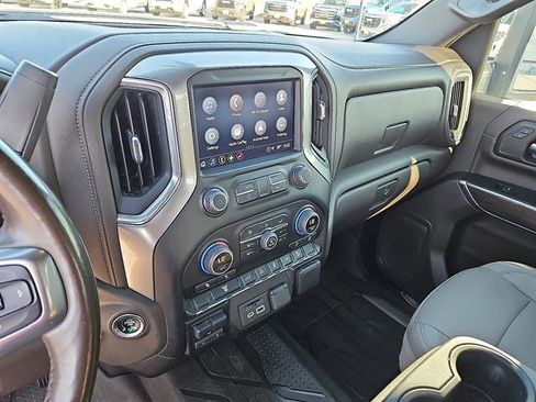 Used 2023 Chevrolet Silverado 2500 LTZ w/ Gooseneck/5TH Wheel Package image 19