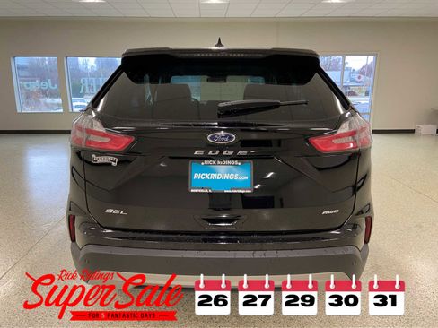Used 2024 Ford Edge SEL w/ Convenience Package image 6