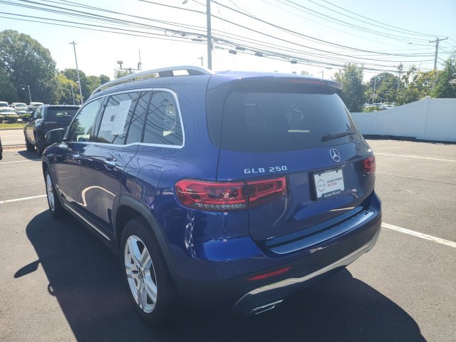 Used 2022 Mercedes-Benz GLB 250 4MATIC w/ Premium Package Lite image 5