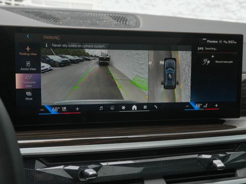 Certified 2024 BMW X5 xDrive40i w/ Premium Package AWD/4WD image 25