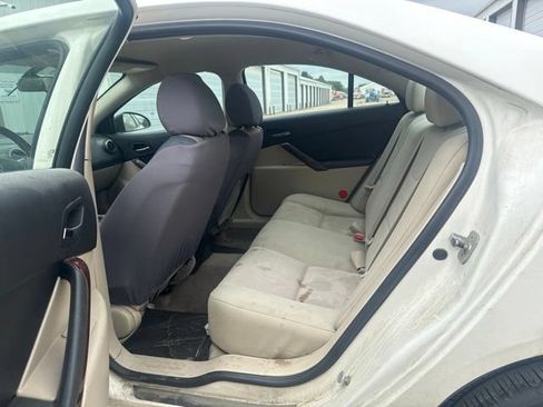 Used 2007 Pontiac G6 GT FWD image 4