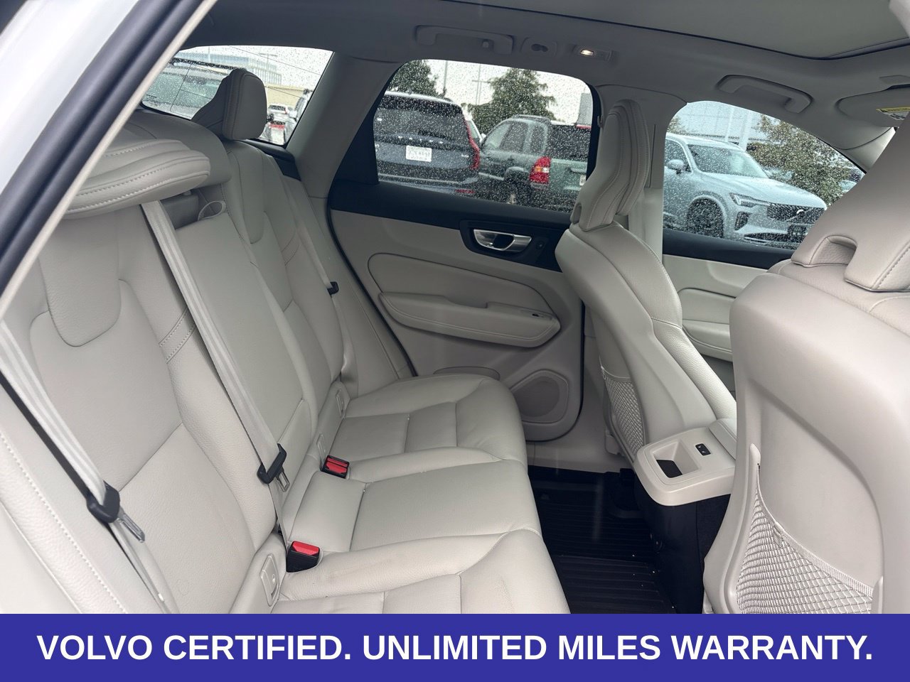 Certified 2024 Volvo XC60 B5 Plus w/ Protection Package Premier AWD/4WD image 11