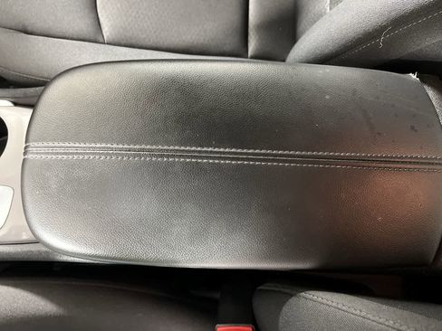 Used 2024 Chevrolet Malibu LT FWD image 22