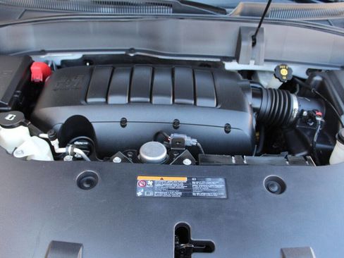 Used 2017 GMC Acadia Limited SLT image 8