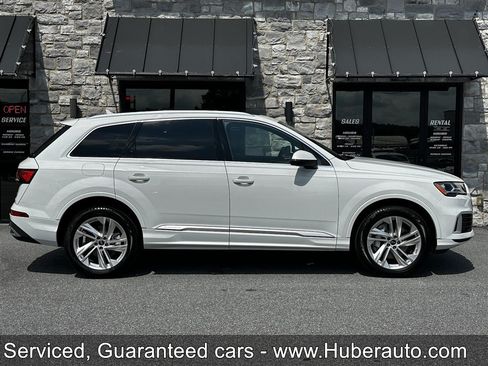 Used 2023 Audi Q7 2.0T Premium w/ Towing Package AWD/4WD image 8