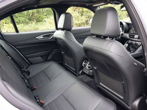 New 2025 Alfa Romeo Giulia image 43