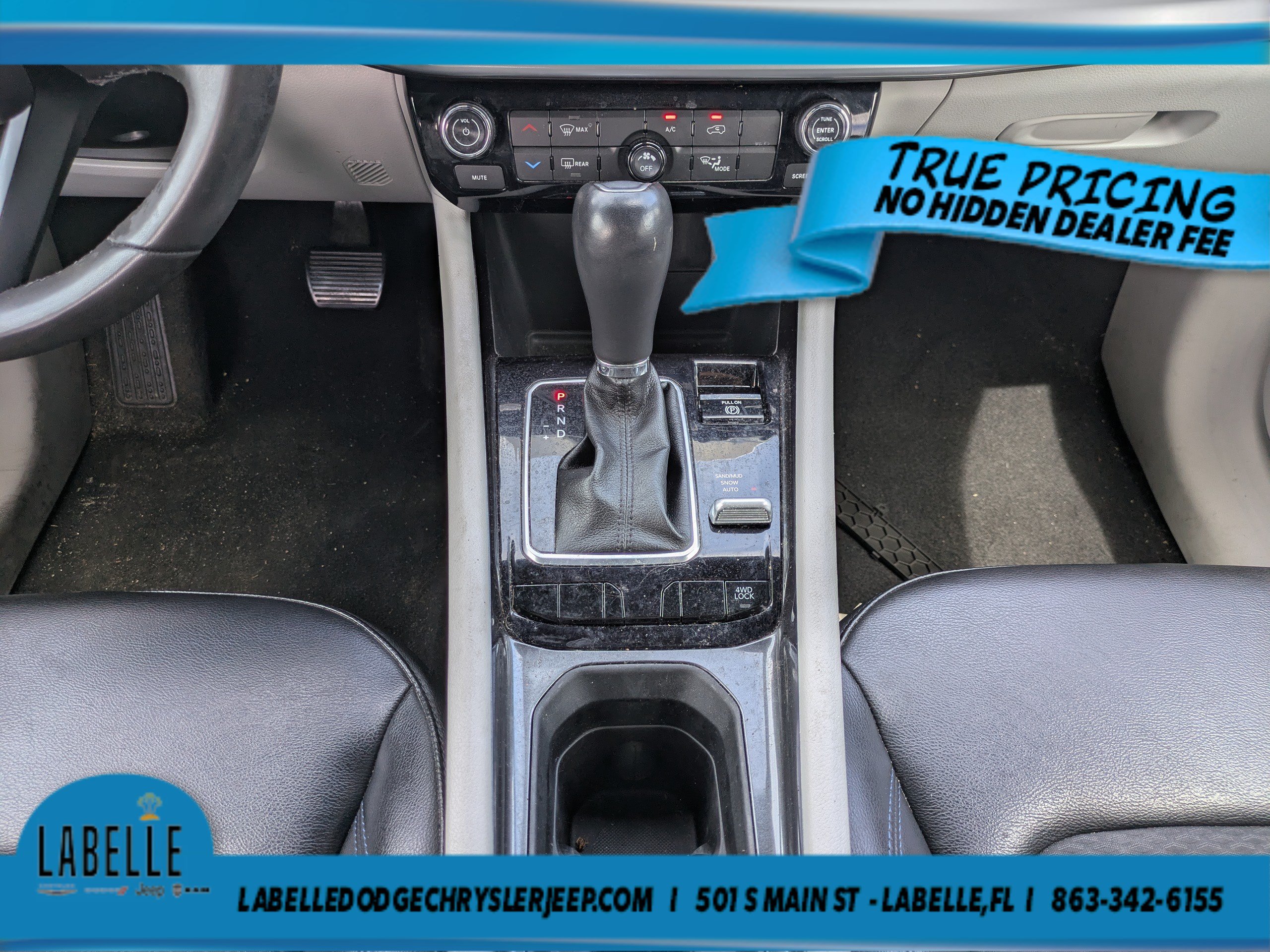 Used 2023 Jeep Compass Latitude AWD/4WD image 17