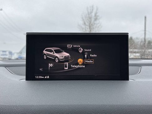 Used 2019 Audi Q7 2.0T Premium w/ Convenience Package image 22