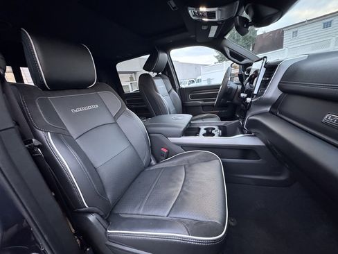 New 2025 RAM 2500 Laramie image 21