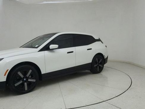 Used 2025 BMW iX xDrive50 w/ Convenience Package image 64