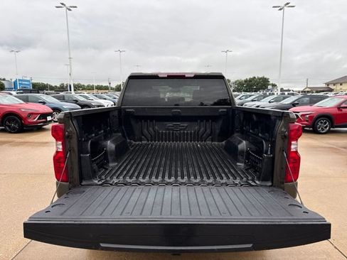 Used 2024 Chevrolet Silverado 1500 LT AWD/4WD image 26