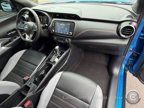 Used 2023 Nissan Kicks SR w/ SR Premium Package image 11