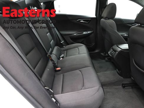 Used 2024 Chevrolet Malibu LT FWD image 22