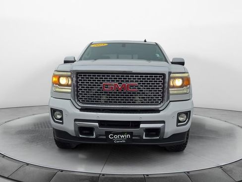 Used 2015 GMC Sierra 2500 Denali image 5