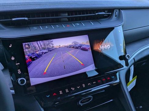 New 2026 Jeep Grand Cherokee Limited image 15