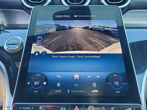 Used 2025 Mercedes-Benz GLC 300 image 14