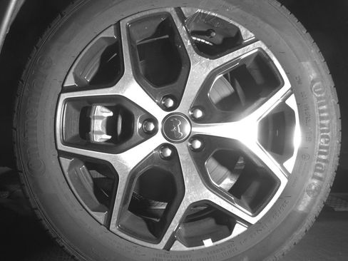 Used 2025 Jeep Compass Limited AWD/4WD image 12