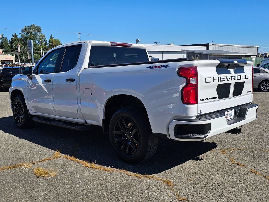 Used 2021 Chevrolet Silverado 1500 Custom w/ Rally Edition AWD/4WD image 5
