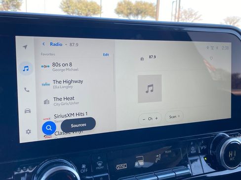 New 2026 Toyota Highlander Limited image 14