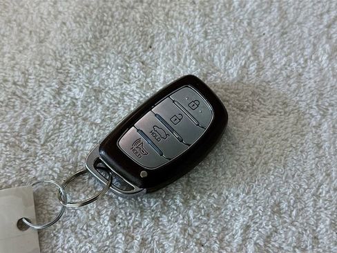 Used 2018 Hyundai Elantra Value Edition image 27