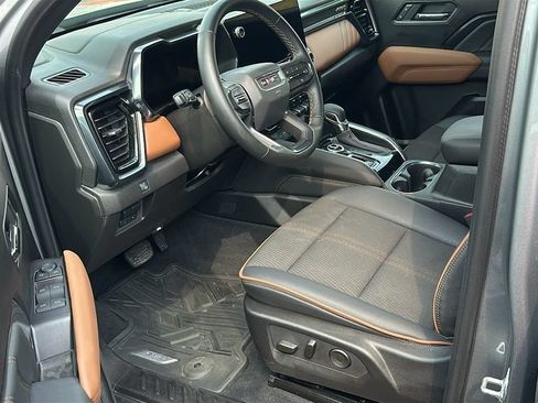 Used 2024 GMC Canyon AT4 AWD/4WD image 7