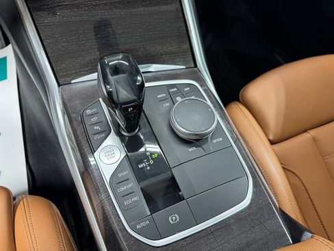 Used 2020 BMW 330i xDrive Sedan w/ Premium Package image 19