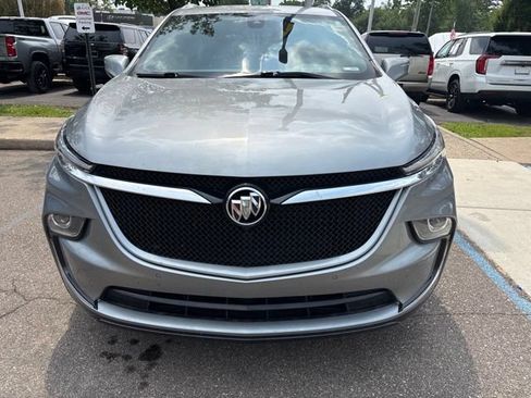 Certified 2024 Buick Enclave Essence w/ Experience Buick Package FWD image 2