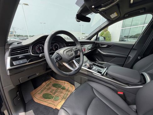 Certified 2025 Audi Q7 3.0T Premium Plus w/ Premium Plus Package AWD/4WD image 8