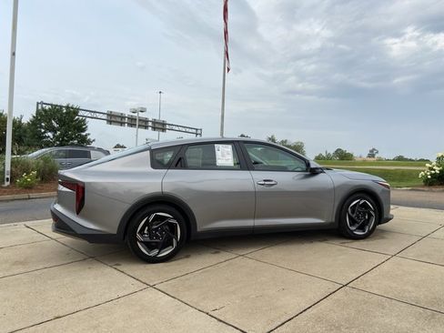 Used 2025 Kia K4 EX FWD image 12