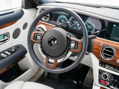 Certified 2022 Rolls-Royce Ghost image 29