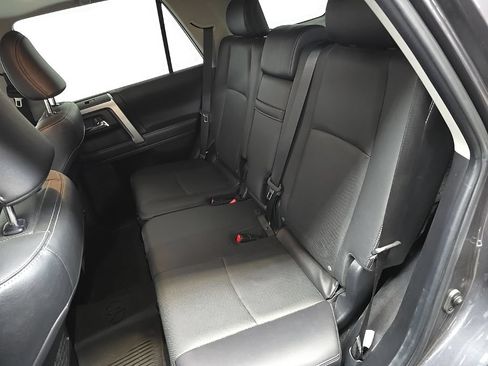 Used 2021 Toyota 4Runner Limited AWD/4WD image 31