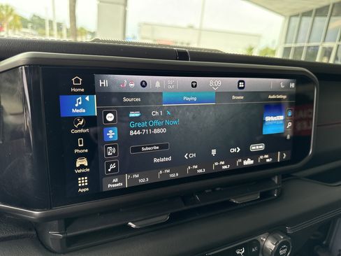 Used 2024 Jeep Wrangler Unlimited Rubicon w/ Safety Group image 22