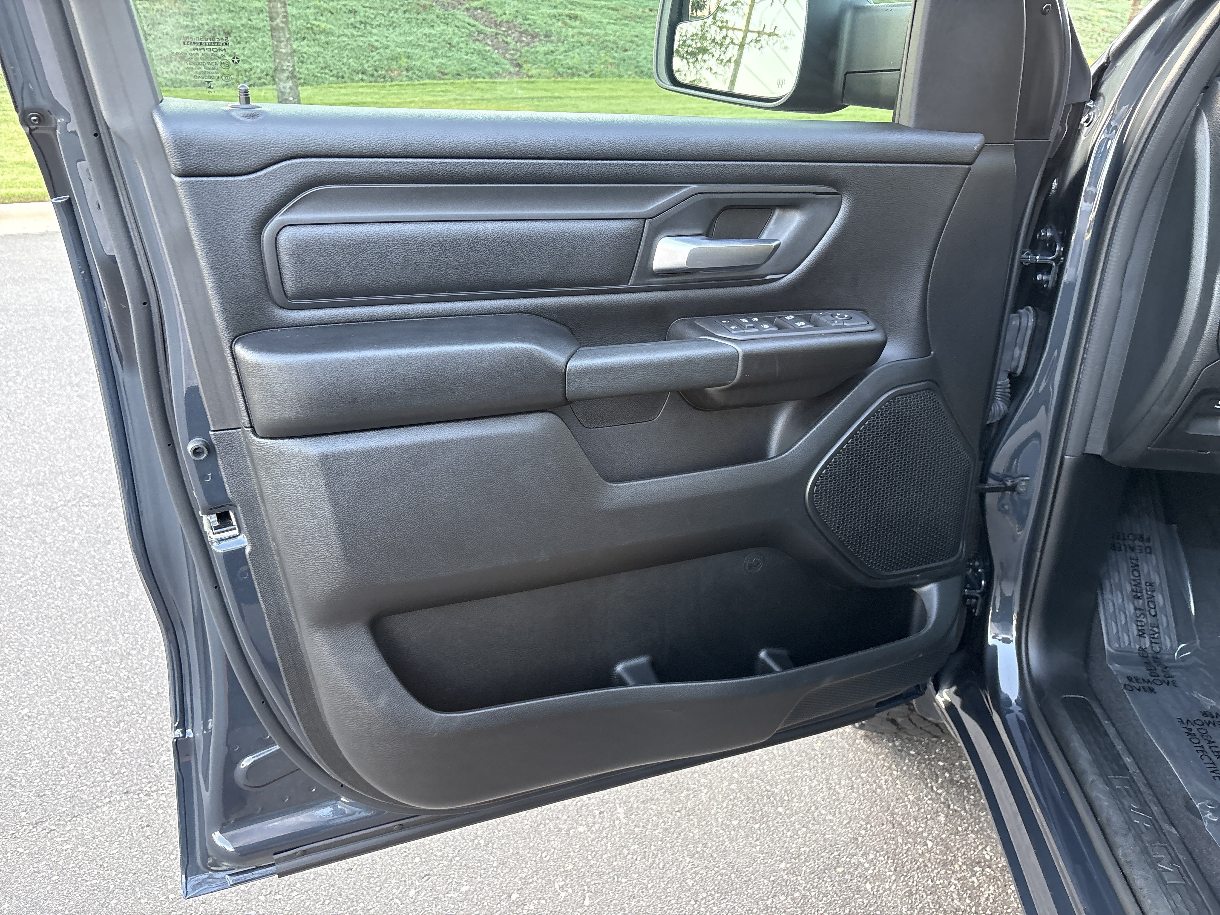 Used 2026 RAM 1500 Warlock AWD/4WD image 15