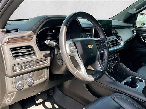 Used 2022 Chevrolet Tahoe LT w/ Luxury Package RWD image 14