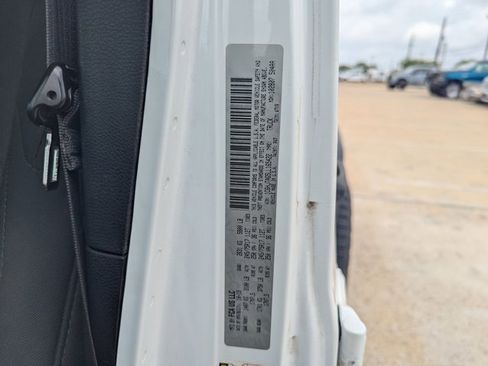 Used 2020 Jeep Gladiator Sport w/ Quick Order Package 24S image 16