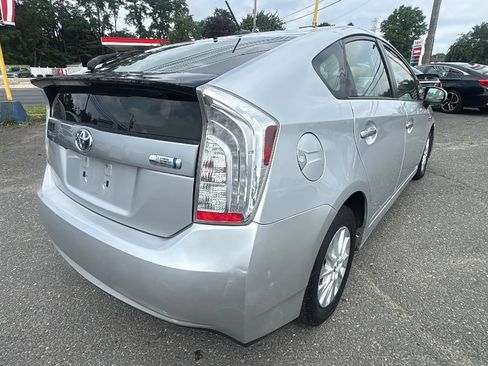 Used 2013 Toyota Prius Prime Plug-In Hybrid FWD image 5