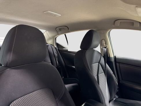 Used 2021 Nissan Sentra S image 25