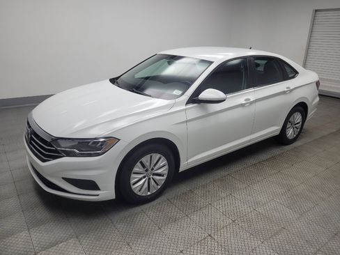 Used 2019 Volkswagen Jetta S w/ Driver Assistance Package image 2