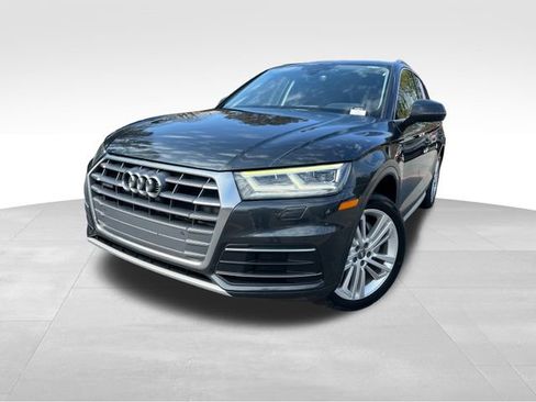 Used 2018 Audi Q5 2.0T w/ Premium Plus Package image 9