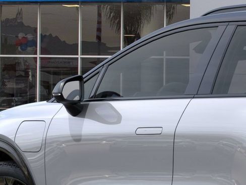 New 2026 Chevrolet Equinox EV RS w/ Convenience Package II AWD/4WD image 13