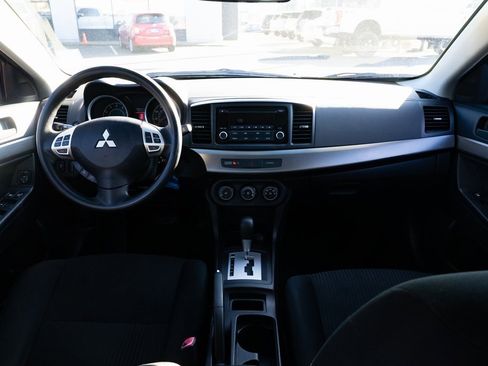 Used 2014 Mitsubishi Lancer ES image 7
