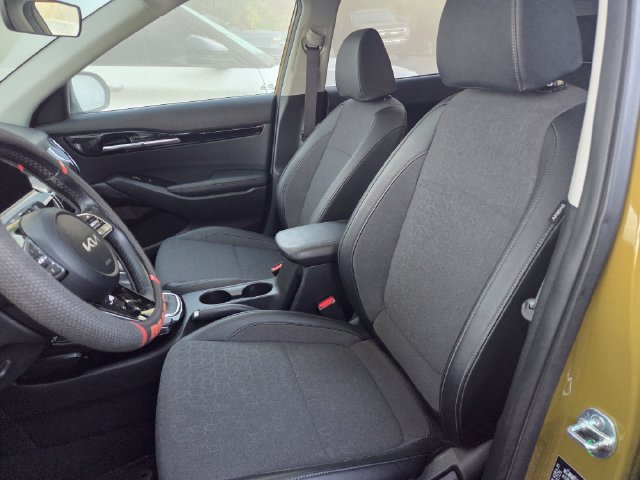 Used 2024 Kia Seltos S FWD image 10